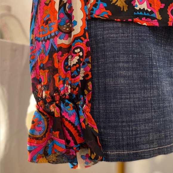 Betsey Johnson Multicolour Paisley Button Up Neck Tie Blouse with Poet Sleeves - Picture 3 of 3